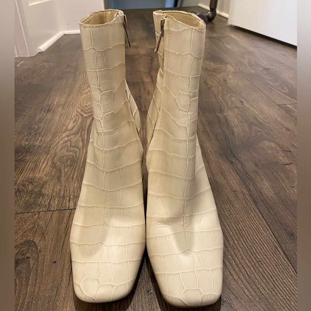 White Sam Edelman booties! Worn once!